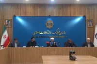 قزوه: انتشار نخستین کتاب شعر برای قائد امت در مزار شریف/ تأثیرگذارترین جلسات شعر فارسی جهان متعلق به رهبر شهید بود