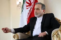 عراقچی: حرف دشمن از مذاکره اعتراف به شکست است؛ به مقاومت ادامه می‌دهیم