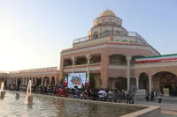 تصاویر/ افتتاح نمایشگاه فرهنگی‌ و هنری هفته دفاع مقدس در عمارت کلاه‌فرنگی پارک باغشمال تبریز