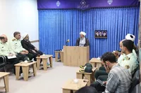 اقتدار و قاطعیت در برابر دشمن باید در کنار اخلاق و رحمت باشد