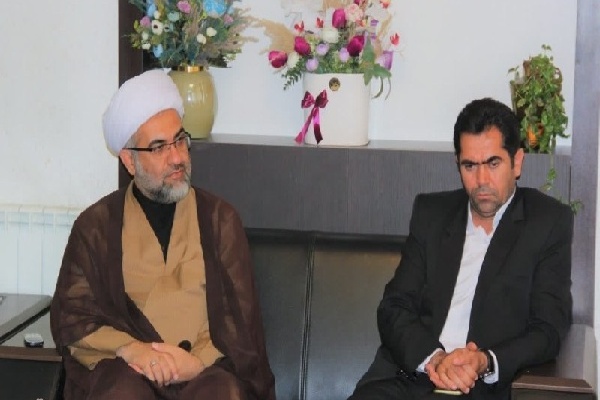 مسئول نمایندگی ولیفقیه سپاه کردستان: رمز اقتدار ایران پیوند عمیق مردم با ولایت است مسئول نمایندگی ولیفقیه سپاه کردستان: رمز اقتدار ایران پیوند عمیق مردم با ولایت است