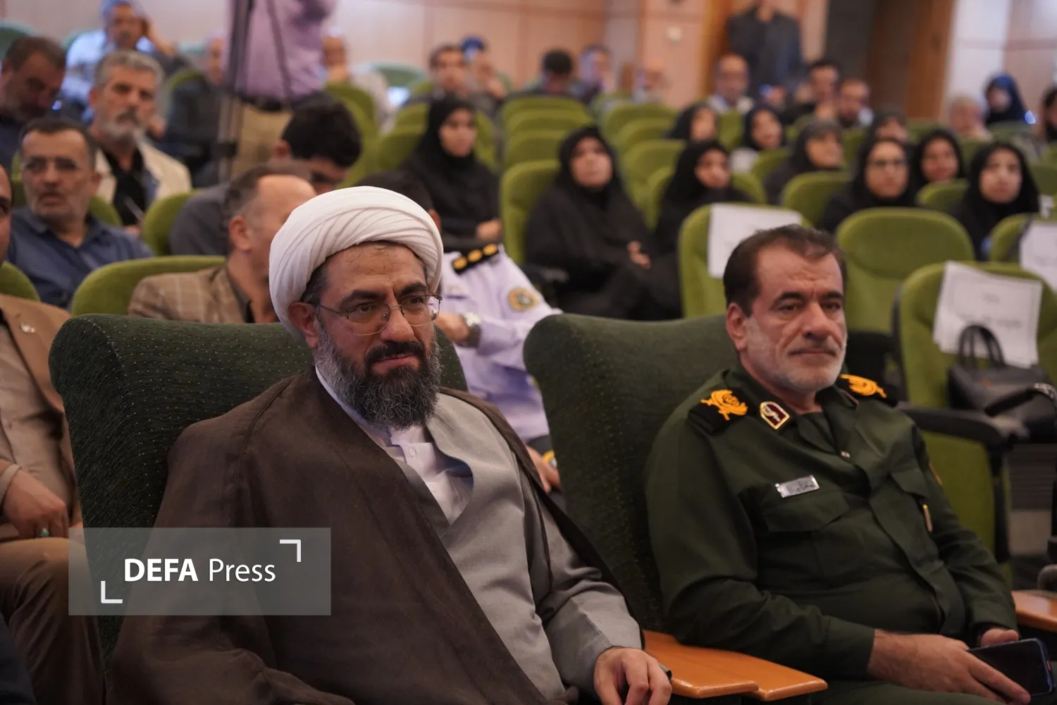 تصاویر/ نخستین یادواره هشت شهید والامقام بنیاد شهید همدان
