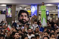 بازگشت تیم ملی فوتبال به کشور