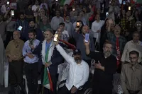 تصاویر/ ۱۷۹ قرار شبانه مردم همدان در میدان