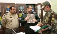 تصاویر/ حضور فرمانده لشکر ۷۷ پیروز ثامن‌الائمه علیه‌السلام در مرکز فرهنگی دفاع مقدس خراسان رضوی