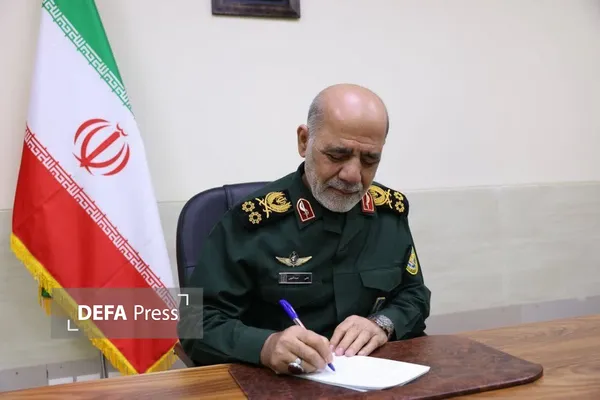 رهبر شهید