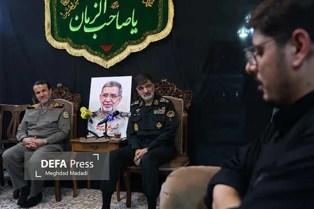فیلم/ دیدار سردار رادان با خانواده‌ شهیدان شیرازی، تنگسیری و نائینی