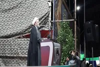 حجت‌الاسلام خورشیدی: مسئولان نباید مشکلات معیشتی مردم را به مذاکرات گره بزنند