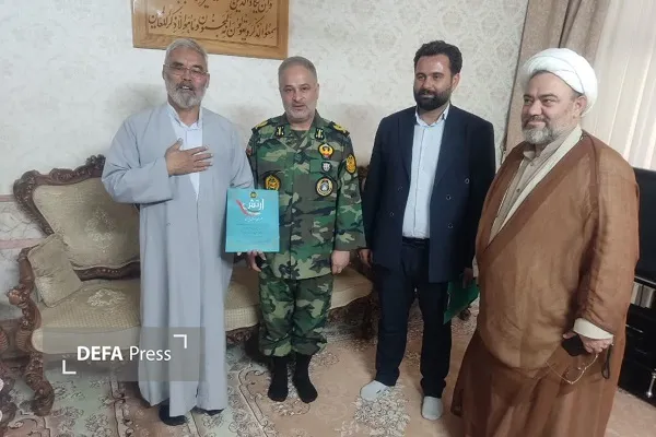 امیر اکبری