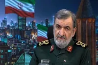 سرلشکر رضایی: دشمن در صورت ضربه‌زدن به زیرساخت‌های ما در خلیج فارس غرق خواهد شد