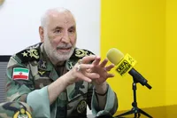 امیر آراسته: چه جنگ شود و چه نشود، آمریکا دیگر در منطقه پایگاه نظامی نخواهد داشت/ از اقیانوس هند تا مدیترانه را برای دشمن جهنم می‌کنیم
