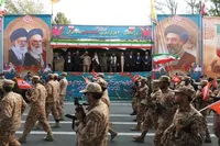 فیلم / طنین لبیک در بام ایران؛ شکوه رزمایش ۳۰ هزار نفری بسیجیان چهارمحال و بختیاری