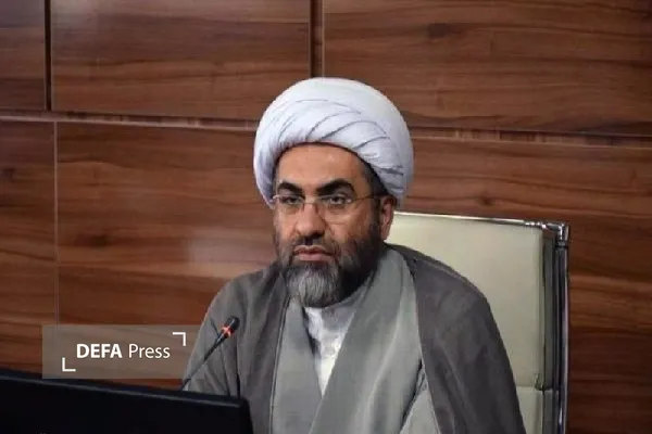 وحدت ملی و هوشیاری رمز عبور ایران از توطئه‌های دشمنان است