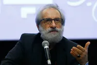 طوسی: «روایت فتح» شهید آوینی الگوی ماندگار روایت قهرمانان گمنام جنگ است/ کارگران همچنان در انزوای تاریخی قرار دارند