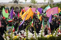 تصاویر/ جلوه‌ای از کرامت فاطمی در سومین اجتماع بانوان شیرازی
