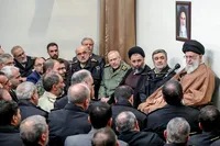 فوتوتیتر/ عملکرد نیروی انتظامی باید عاقلانه و مدبرانه باشد/ کاری کنید که نیروی انتظامی در چشم مردم مقتدر، عادل و هوشیار باشد