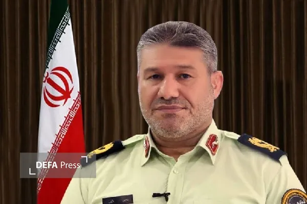 فرمانده انتظامی استان کردستان در گفتوگو با رادیو اربعین با اشاره به خدماترسانی به زائران اربعین در مرز باشماق گفت: ورود و خروج زائران در این مرز به صورت روزانه انجام میشود. فرمانده انتظامی استان کردستان در گفتوگو با رادیو اربعین با اشاره به خدماترسانی به زائران اربعین در مرز باشماق گفت: ورود و خروج زائران در این مرز به صورت روزانه انجام میشود.