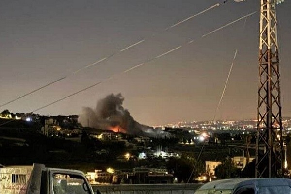 Zionist Regime Attacks Southern Lebanon with Phosphorus Bombs