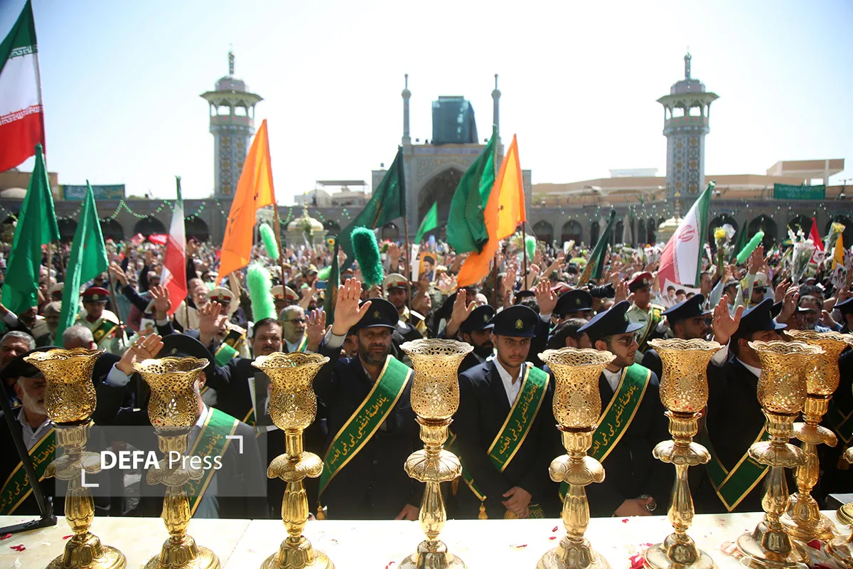 اربعین رهبر