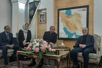 وزیر کشور پاکستان با استقبال مومنی وارد تهران شد