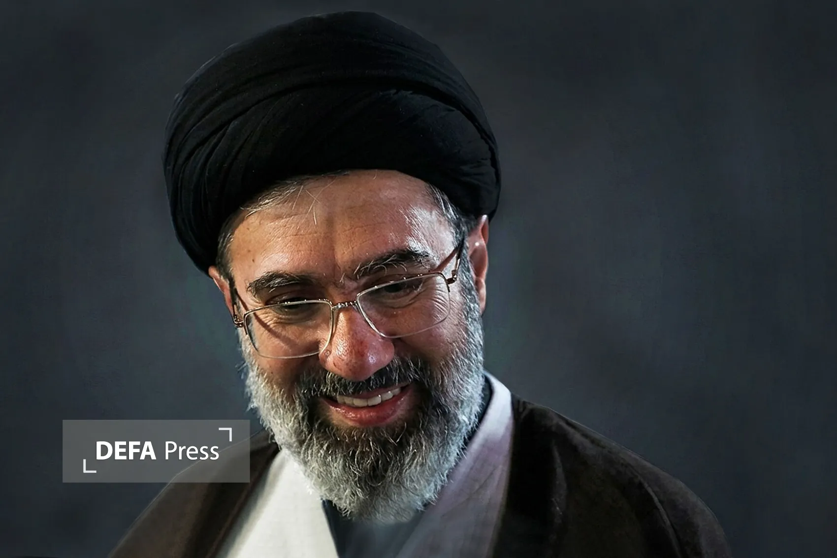 امام خامنه‌ای: با کار و ابتکار مضاعف بر اقتدار ایران عزیز بیفزایید