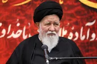 آیت‌الله علم‌الهدی: دشمنان دلدادگی مردم به اهل‌بیت (ع) را هدف قرار داده‌اند