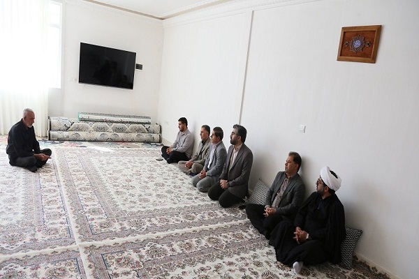 تجلیل دانشگاه لرستان از خانواده شهیدان قلی‌پور