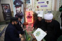 تصاویر/ آیین مهمانی لاله‌ها در حرم مطهر حضرت معصومه(س)