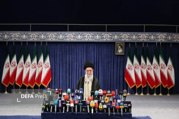 رهبر شهید انقلاب