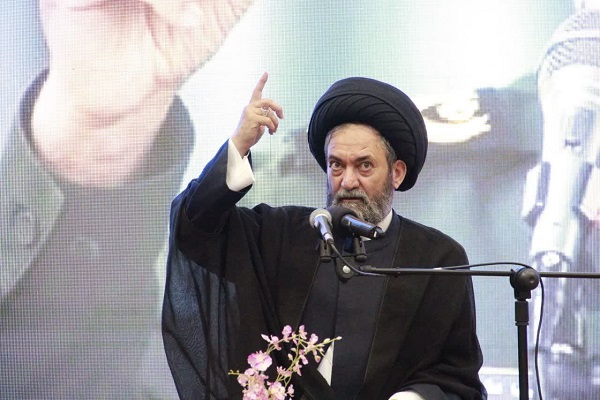آیت الله عاملی: ایران امروز الگوی جهان در ایستادگی برابر ظلم است