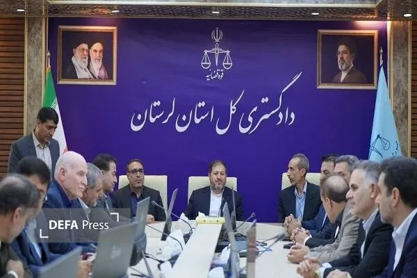 دستگاه قضا باید پناهگاه و مدافع حقوق مردم باشد