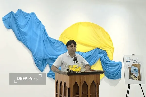 رونمایی از کتاب شعر بومی «پنجرهای به آفتاب و دریا» در عصر شعر خلیج فارس رونمایی از کتاب شعر بومی «پنجرهای به آفتاب و دریا» در عصر شعر خلیج فارس