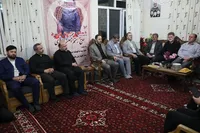 دیدار نایب‌رئیس مجلس با خانواده شهیدان «چنگیزی» در همدان+ تصاویر