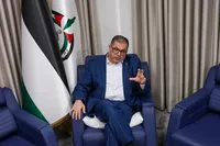 Hamas Proposes Decommissioning Weapons in Five-Year Truce