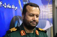 تجلیل از خادمان مردم در هفته دولت؛ فرمانده سپاه هرمزگان بر تداوم روحیه جهادی تأکید کرد