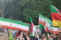 فیلم/ استقبال گسترده مردم نهاوند از پیکر شهید «مهدی ذوالفقاری»