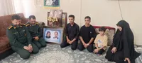 تصاویر/ دیدار معاون امور بانوان اداره کل حفظ آثار دفاع مقدس و مقاومت قم با خانواده های شهدا