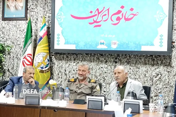 محمود اکرامی فر