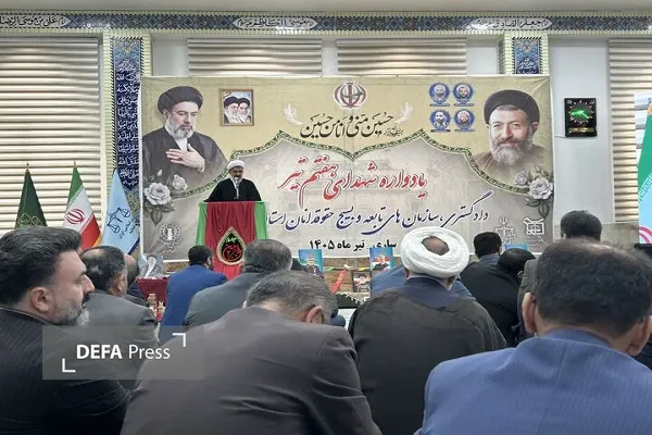 شهید بهشتی «کاشف‌الکرب» خیمه انقلاب و امام راحل بود