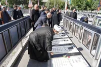مسئولان قضایی قزوین با حضور در گلزار شهدا به مقام شامخ شهیدان ادای احترام کردند