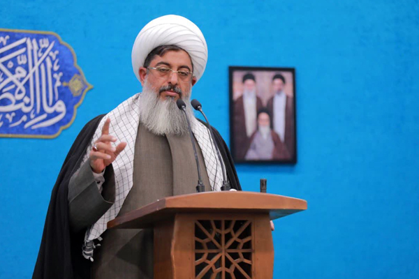 امروز دشمنان در برابر اراده ملت ایران زانو زده‌اند