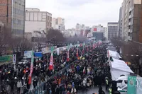جشن ولادت امام زمان (عج) در هوای بارانی پایتخت