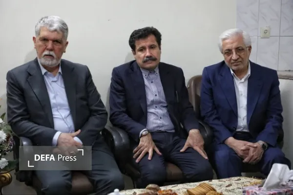 وزیر فرهنگ و ارشاد