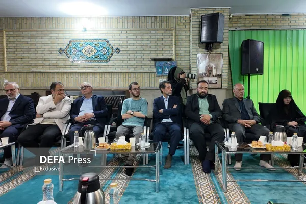 دیدار جامعه قرآنی با جانباز حسین محمدی