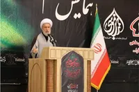 وحدت ملی و تبعیت از رهبری راه عبور از چالش‌هاست