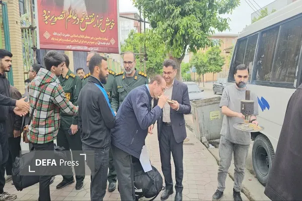 اعزام گروه جهادی نکا به مناطق جنگ زده تهران+ تصاویر اعزام گروه جهادی نکا به مناطق جنگ زده تهران+ تصاویر