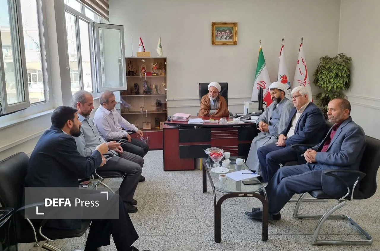 تصاویر/ نشست هماهنگی برنامه‌های هفته دفاع مقدس در اداره کل بنیاد شهید و امور ایثارگران استان مرکزی