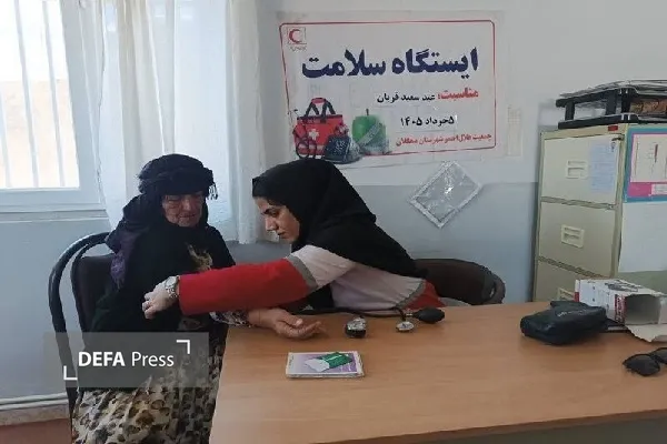 اعزام ۱۴ کاروان سلامت هلال احمر کردستان به مناطق کم‌برخوردار