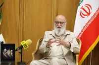 چمران: ملت ایران متحد و منسجم پشت سر رهبری آماده جانفشانی است