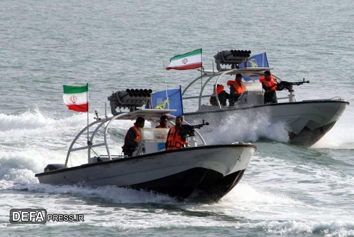 قایق‌های تندرو؛ برگ برنده نیرو‌های مسلح جمهوری اسلامی ایران در جنگ ناهمگون با آمریکا